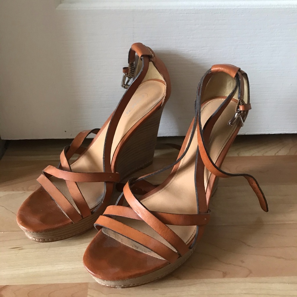 Coach Wedges